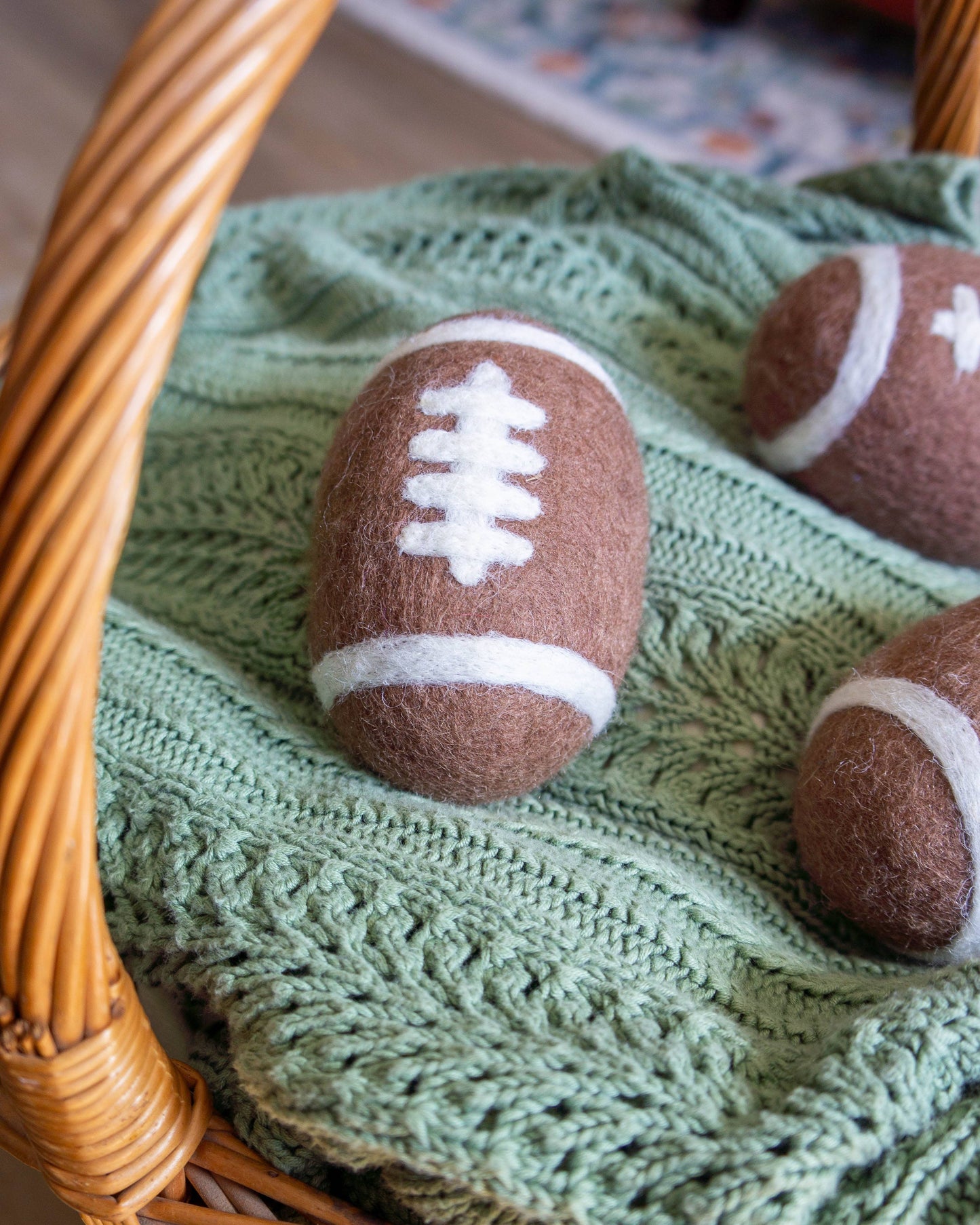 Football Eco Wool Dryer Balls - GAME DAY: With Bag