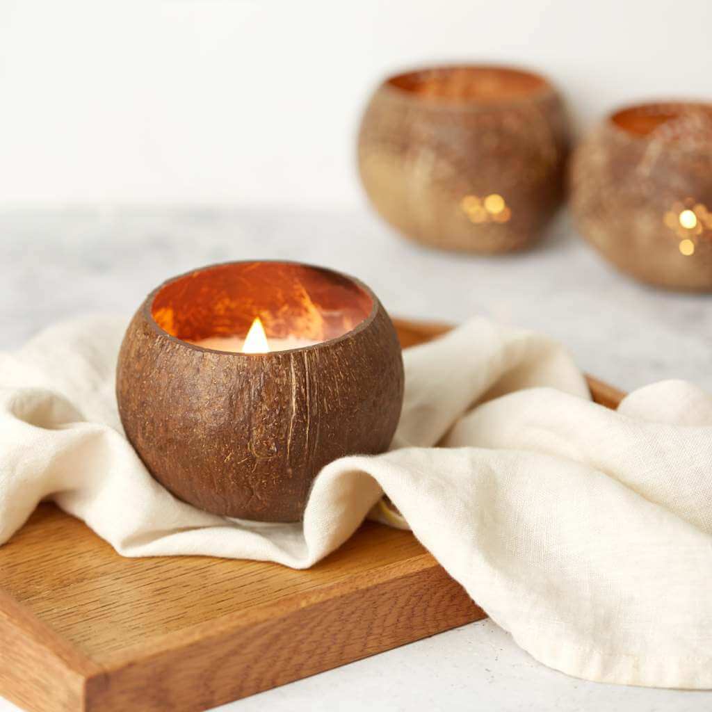 Candle - 100% Natural - Coconut Shell