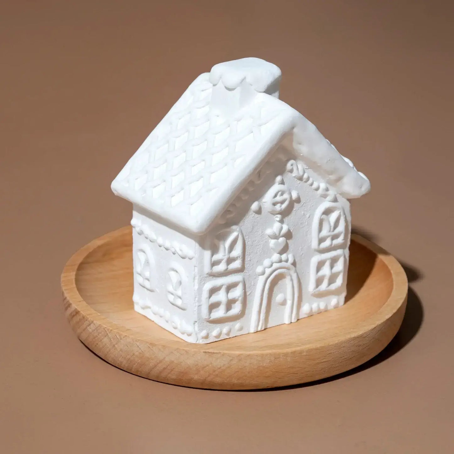 Gingerbread House Passive Diffuser - Essential Oil Diffuser - Non Toxic Christmas Gift