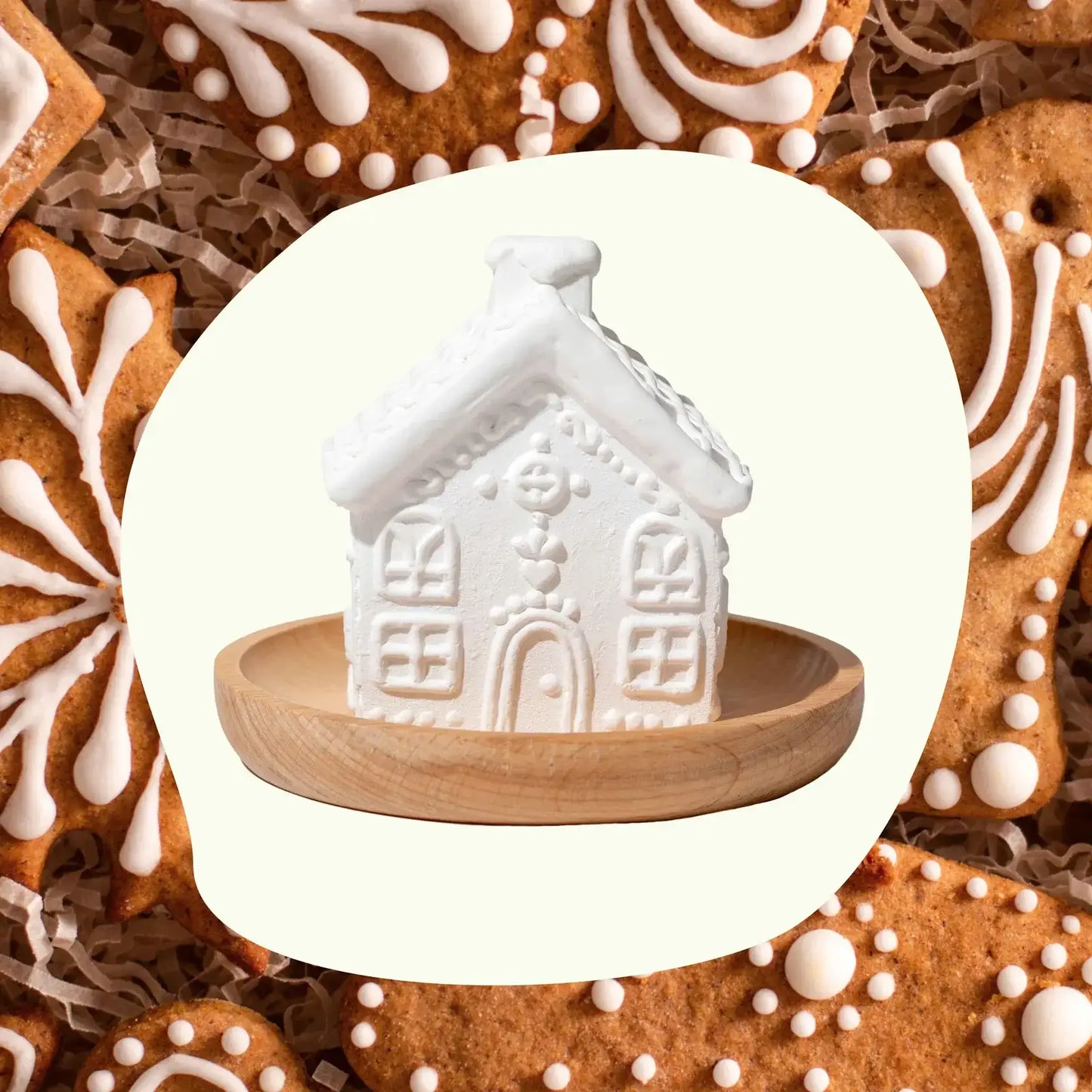 Gingerbread House Passive Diffuser - Essential Oil Diffuser - Non Toxic Christmas Gift